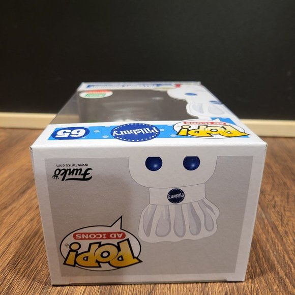 Pop Ad Icons Pillsbury Pillsbury Doughboy (Santa Suit) Funko Shop Exclusive Pop - Picture 5 of 7